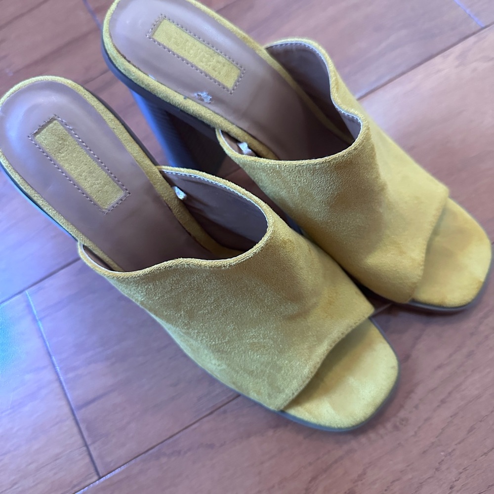 Forever 21 Mustard Yellow Open-Toe Mules